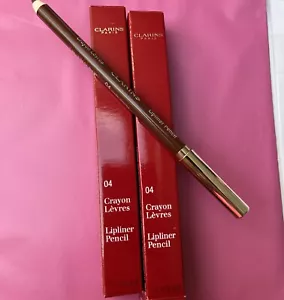 DELINEADOR DE LABIOS CLARINS TONO 04 NUDE MOCA - TAMAÑO COMPLETO - NUEVO + EN CAJA - Imagen 1 de 1