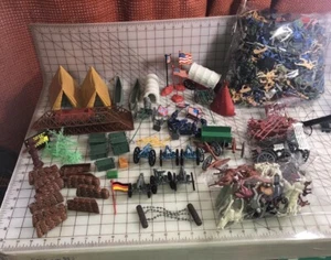 Huge Lot Army, Indians, horses, Canoes teepee,shelter, Stage Coach,flags-II - Picture 1 of 10
