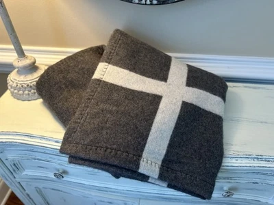 Williams Sonoma Cashmere & Wool Equestrian Throw 50”x70” Grey PRE-OWNED READ - Image 1 of 4