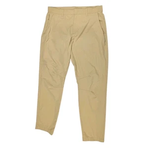 Pantalón Fabletics The Only Para Hombre Talla 33 x 30 Beige Chino Rendimiento Elástico Informal - Imagen 1 de 5
