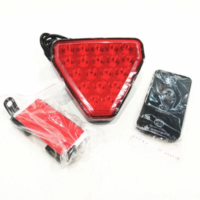 F1 Estilo 19LED Coche SUV Parada Trasera Tercera Luz de Freno Triángulo con Control Remoto Foto 1 de 4