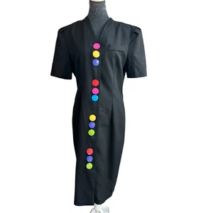 Retro - strukturiertes Midi - buntes Kleid mit Knopfleiste - schwarz - mittlere Schulterpolster - Bild 1 von 4