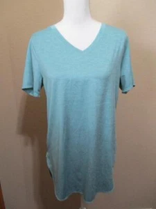 Camicia da donna verde bruco Skechers taglia media collo a V manica corta - Foto 1 di 4
