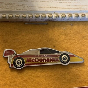 McDonalds Nascar Car Racing Team Coleccionable Pinback Pin Botón - Imagen 1 de 1