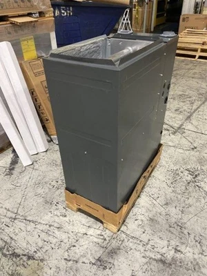 Goodman GM9S960403AN 40,000 BTU Upflow/Horizontal ECM Furnace 96% CFM: 1200 - Image 1 of 4