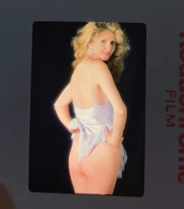 Vintage Nude 35mm Transparency Slide Pin-up Pretty Girl Model N10.621 ex29 - Bild 1 von 1