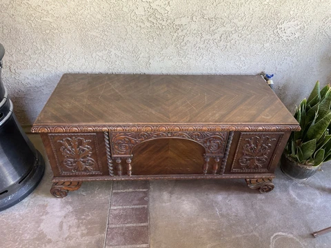 Dilllingham Cedar Chest Cover
