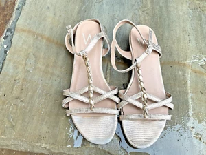 Wallis Gold Sandals Size 6 - Picture 1 of 4