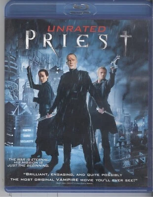 Priest (2011 Unrated Blu-ray) Paul Bettany Karl Urban Christopher Plummer Horror Foto 1 de 3