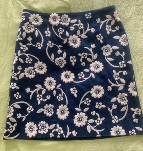 BODEN JEANSROCK MIT BESTICKTER VORDERSEITE GRÖSSE 10 - Bild 1 von 3