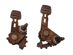 HUSQVARNA 65022ES Rear Axle Wheel Spindles Adjusters Lawnmower 190cc 22" - Picture 1 of 4