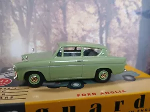 1/43 Vanguards Ford Anglia VA1001 - Picture 1 of 3