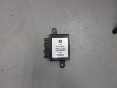 2015-2016 Dodge Challenger Dodge Charger OEM Parking Assist Module 68170046 Foto 1 de 4