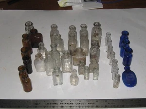 Lot Of 39 Small Vintage Bottles, Some Marked, Clear, Blue & Brown - Picture 1 of 8