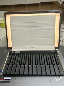 ROLI - Lumi  Keys LKB01  Keyboard with SnapCase (MIDI Controller) - Picture 1 of 4