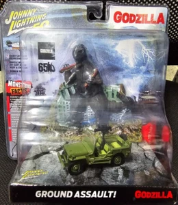 JOHNNY LIGHTNING diecast 1:64 GODZILLA GROUND ASSAULT Diorama - Picture 1 of 3