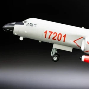 HK Aviation Industry/AVIC official 1:100 H-6K/Bomber fighter H6k God of War - Picture 1 of 4
