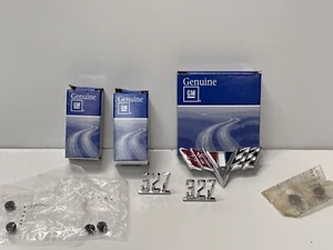 1964-1967 Chevelle Nova Impala Camaro NOS Fender Emblems 327 GM 3840318 Pair - Picture 1 of 7