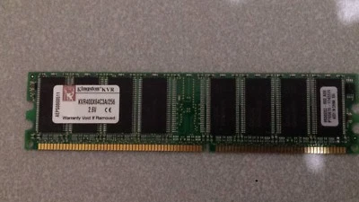 Kingston KVR400X64C3A/256 (256MB DDR PC3200U 400MHz DIMM 184-pin)  - Image 1 of 2