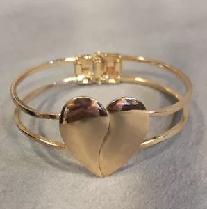 Goldtone Herz klappbares Armband - Bild 1 von 3