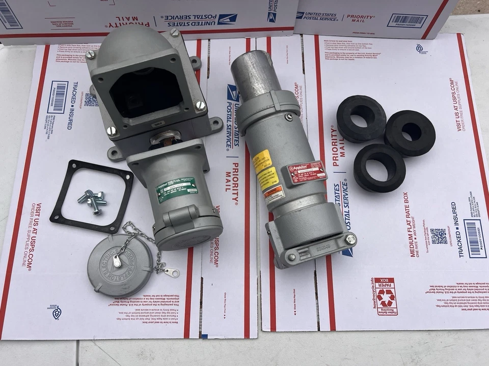 APPLETON ADR15034 RECEPTACLE- Appleton ACP15034DE Plug &BACK BOX AJA510 150A - Image 1 of 4