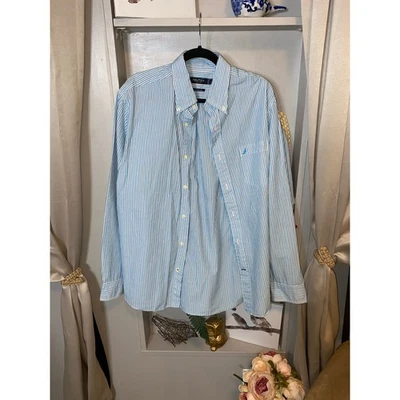 Camisa social Nautica slim fit tamanho grande listrada azul branca botão para baixo excelente estado usado  - Imagem 1 de 4