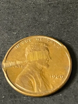 1969 D Lincoln cent visible die clash memorial column  obverse struck thru rever - Image 1 of 4