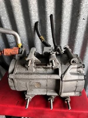 Compresor de aire acondicionado HYUNDAI SONATA KIA OPTIMA 12 13 14 15 Foto 1 de 4