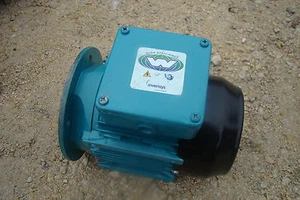 Brook Invensys Cat #5927203WA-04 1/2 HP Electric Motor w/C-Face Mount - Picture 1 of 6
