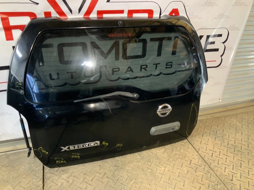 DAMAGED 2005- 2010 2011 2012 2013 2014 2015 NISSAN XTERRA REAR LIFTGATE OEM - Image 1 of 4