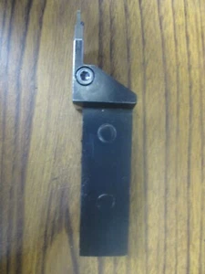 Sandvik 1.0" x 1.25" Modified Shank Tool Radius RF151.23-20-60 w/Insert - Picture 1 of 4