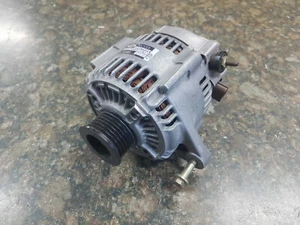 FREELANDER V6 ALTERNATOR GENUINE - Picture 1 of 1