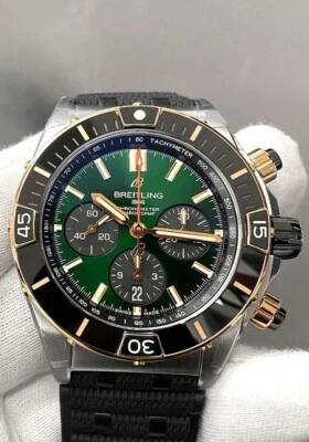 Breitling Super Chronomat B01 44mm Green Dial Rubber Men's Watch UB0136251L1S1 - Image 1 of 4
