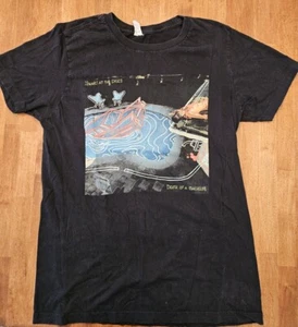 Pánico! Camiseta At The Disco Death Of A Bachelor Negra Talla M Mediana  - Imagen 1 de 6