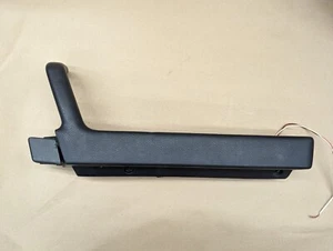 Alfa Romeo 164 Right Side Front Door Pull Handle - Picture 1 of 4