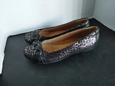Zapatos Softspots Posie de cuero con estampado de leopardo sin cordones plateados/negros para mujer talla 10M Foto 1 de 4