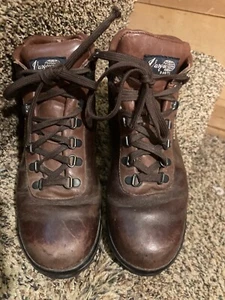 Vasque Women's 7141 BURGUNDY GTX 8.5 M Gore-Tex Waterproof Leather Hiking Boots - Picture 1 of 23