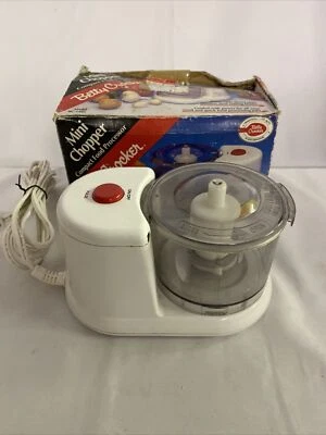 Mini picadora Betty Crocker procesador de alimentos compacto BC-1401 de colección Foto 1 de 3