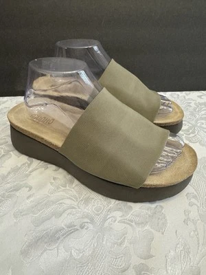 Munro Nalia Platform Sandal Shoe Slide Size 10.5W Green  Stretch Fabric Comfort - Image 1 of 4