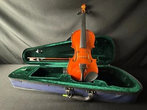 Rosetti (Stellar Int'l) 1/2 Student Violin Outfit w/ Case & Bow - Picture 1 of 11