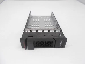 IBM Lenovo 00MT547 3.5'' hard drive tray Caddy 1023797-03 DS2200 DS4200 DS6200 - Afbeelding 1 van 1