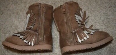 Usado 1x! Botas marrones con cara de león Okie Dokie talla 5M para niñas pequeñas Foto 1 de 4