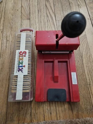  Sizzix Red Personal Die Cutter Cut Press Machine Arts & Crafting Scrap Booking - Image 1 of 4