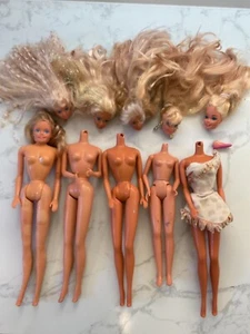 Barbie bambola vintage collezione ricambi con teste e corpi biondi - Foto 1 di 4