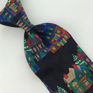 AMERICAN TRADITIONS GREEN VILLAGE TREE Christmas Silk Necktie Tie X6-152 New - Picture 1 of 3