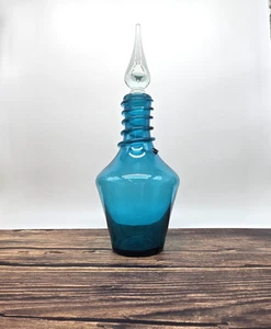 Kunst Glas Dekanter Flasche aufgesetzte Spule auf Hals klar Blasenstopfen aquablau - Bild 1 von 15