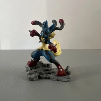 Pokemon Juego de Cartas Coleccionables Mega Lucario Ex Exclusivo Colección - Solo Figura Foto 1 de 3