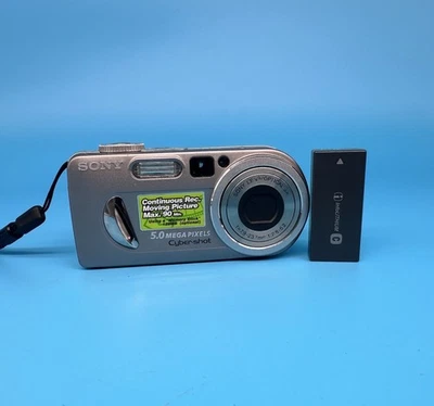 Sony Digital Camera Cybershot DSC-P10 5.0MP Silver Tested - Image 1 of 4