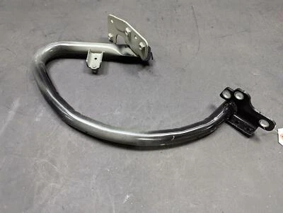 Tapa de maletero trasero bisagra derecha 2018 Volvo S60 31349170 31349172 2011-2016 2017 Foto 1 de 4