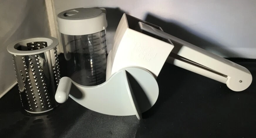 PAMPERED CHEF 1275 Deluxe Cheese Grater  & #1278 Container - Image 1 of 4